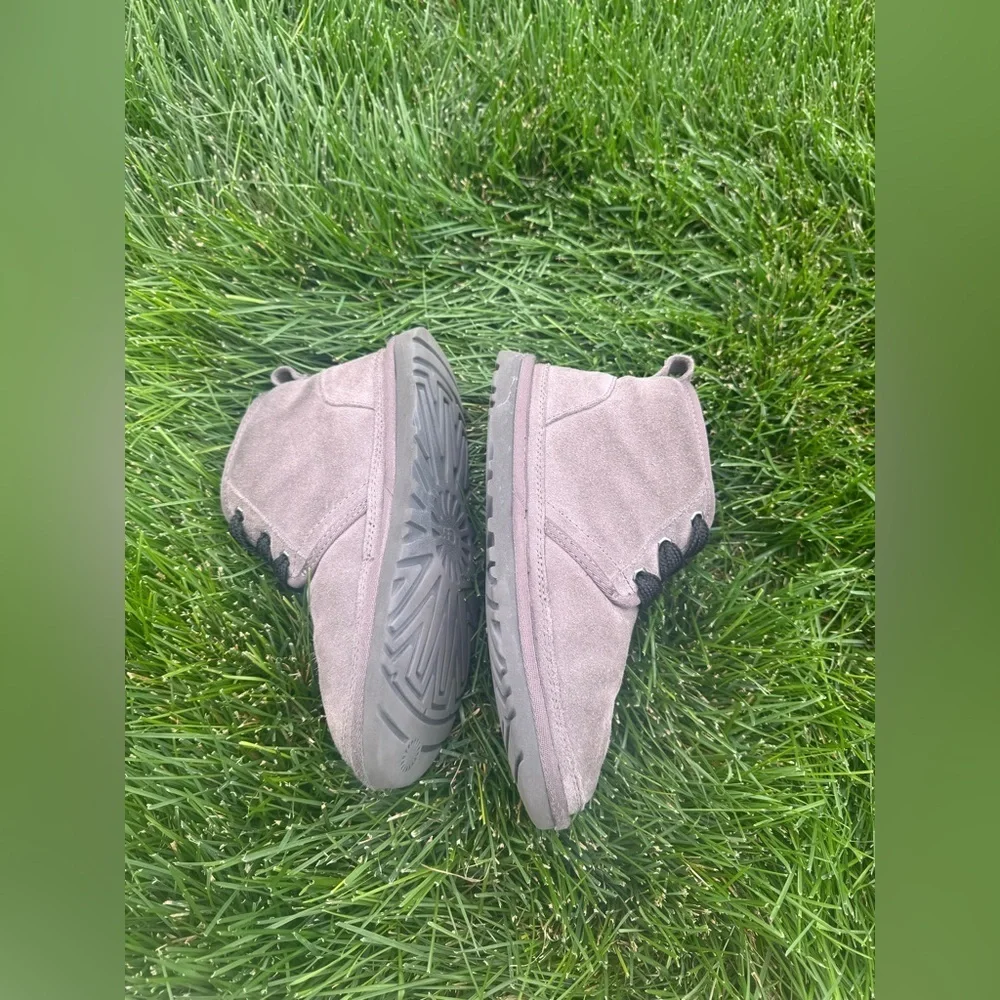 UGG good size